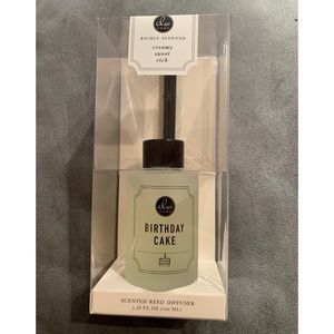 DW Home Birthday Cake Reed Diffuser